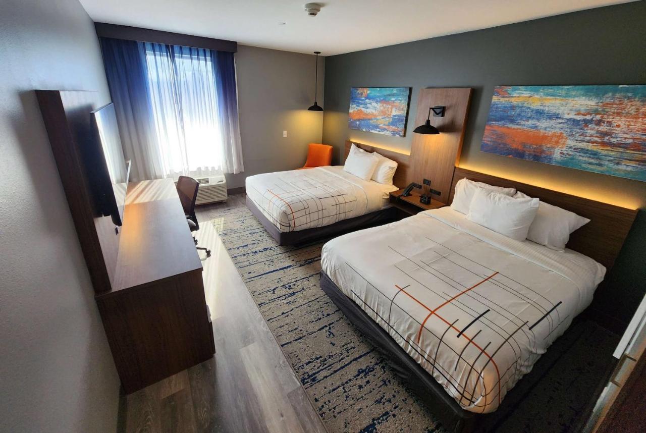 La Quinta Inn & Suites By Wyndham 델리오 외부 사진
